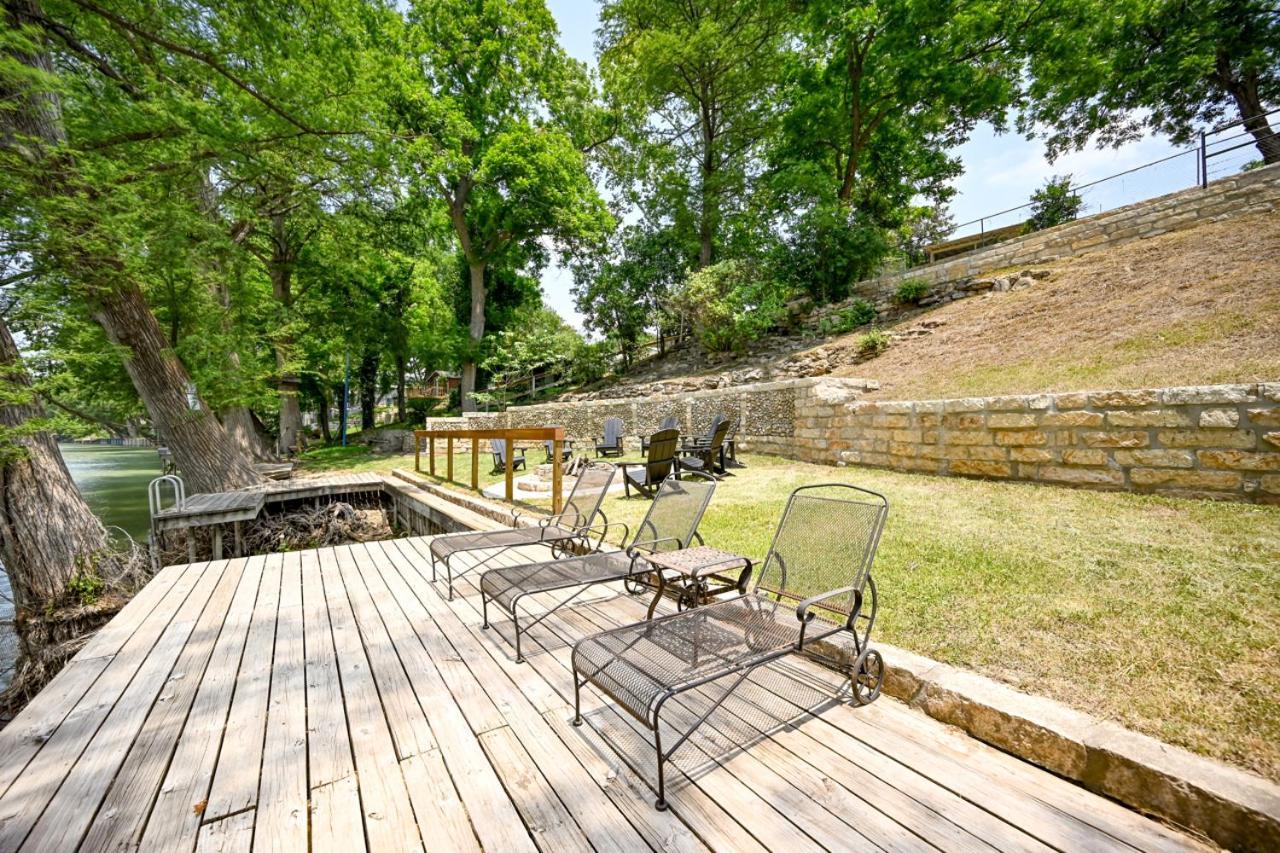 Luxury Lakefront Oasis With Boat Dock-Firepit McQueeney Luaran gambar