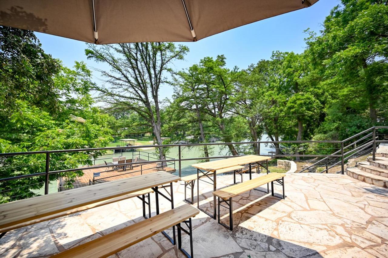 Luxury Lakefront Oasis With Boat Dock-Firepit McQueeney Luaran gambar